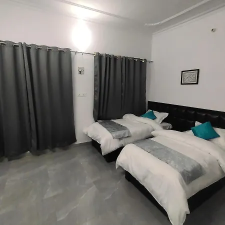 Khajuraho Glory Homestay Exterior photo