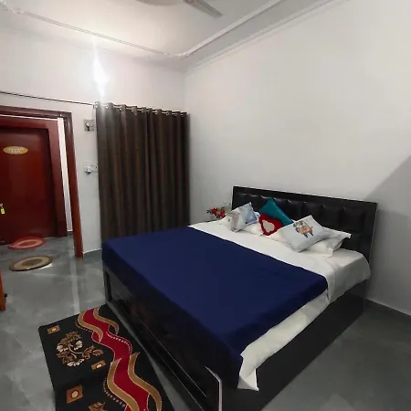 Khajuraho Glory Homestay Exterior photo